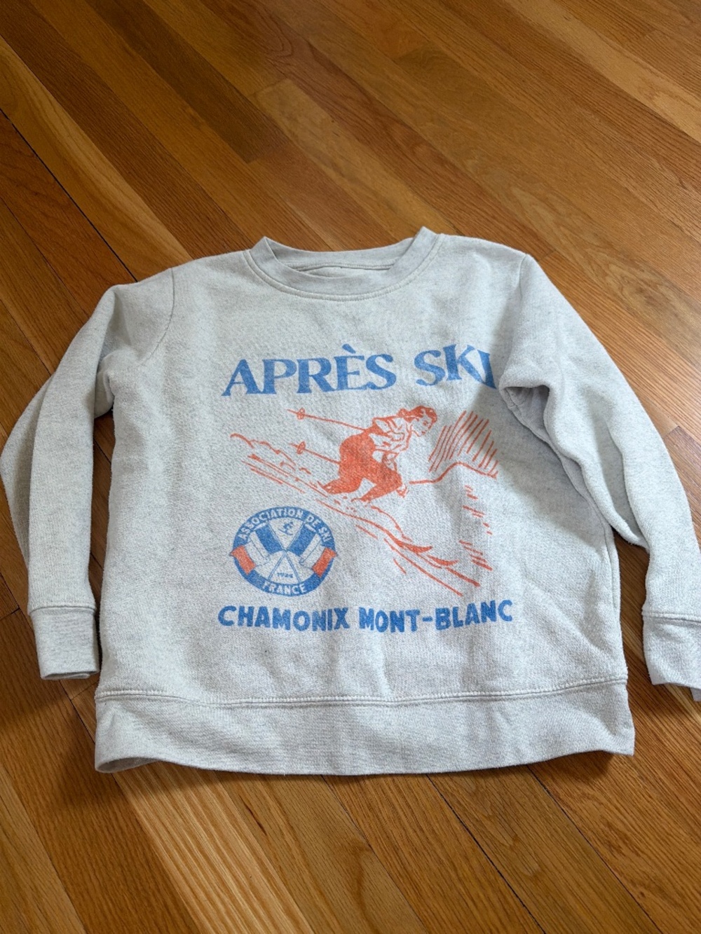 Girls apres ski sweatshirt